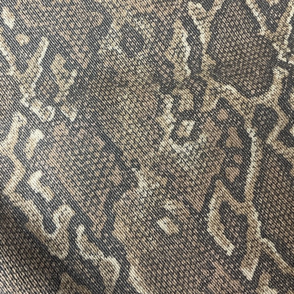 Love, Fire, Low Rise Baggy Snake Print Jeans in Tan and Brown SZ 13 - Picture 4 of 13